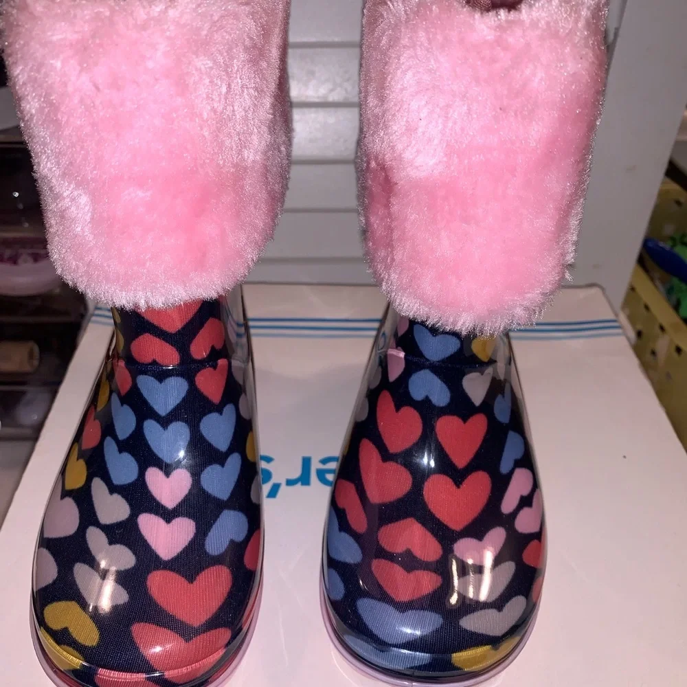Carter rain boots size 6